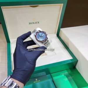 Replica Rolex Daytona featuring 40mm platinum case and diamond-set ice blue dial