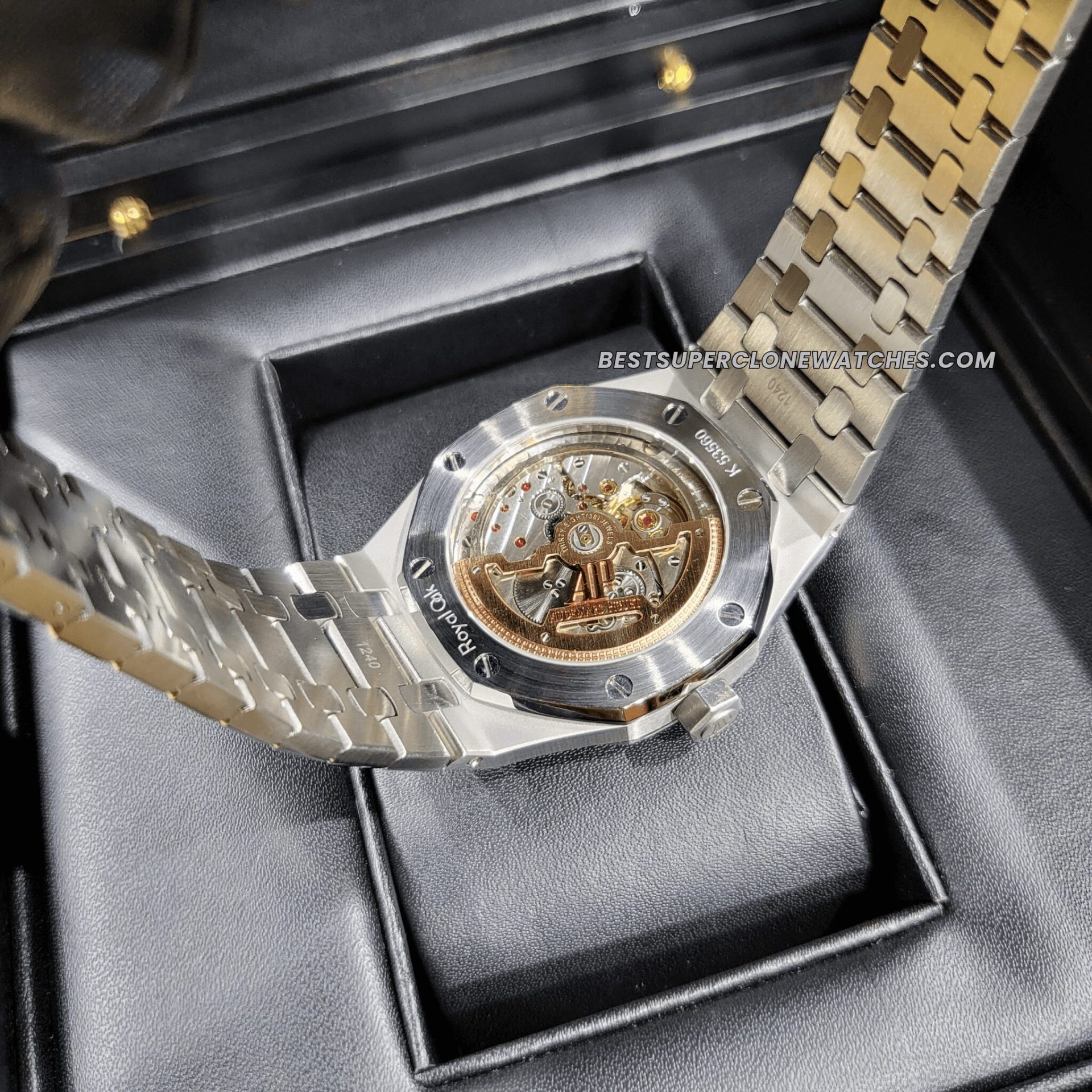 Replica Audemars Piguet Royal Oak Jumbo Extra-Thin in platinum with smoked green dial