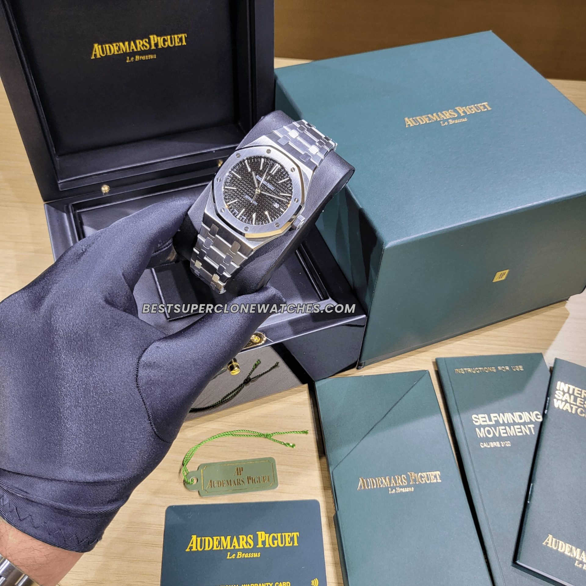Swiss super clone of Audemars Piguet Royal Oak with integrated stainless steel bracelet