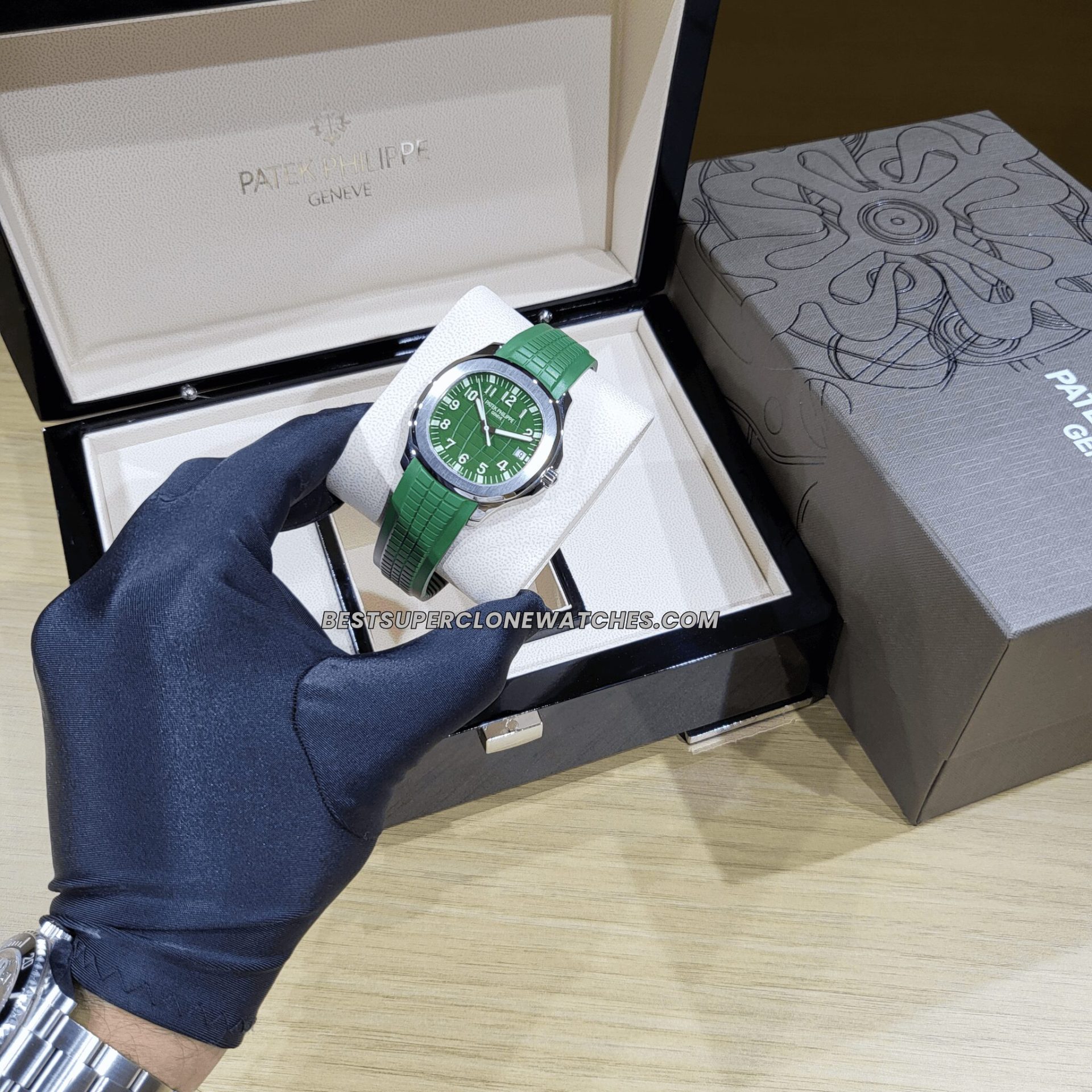 patek philippe aquanaut clone watch
