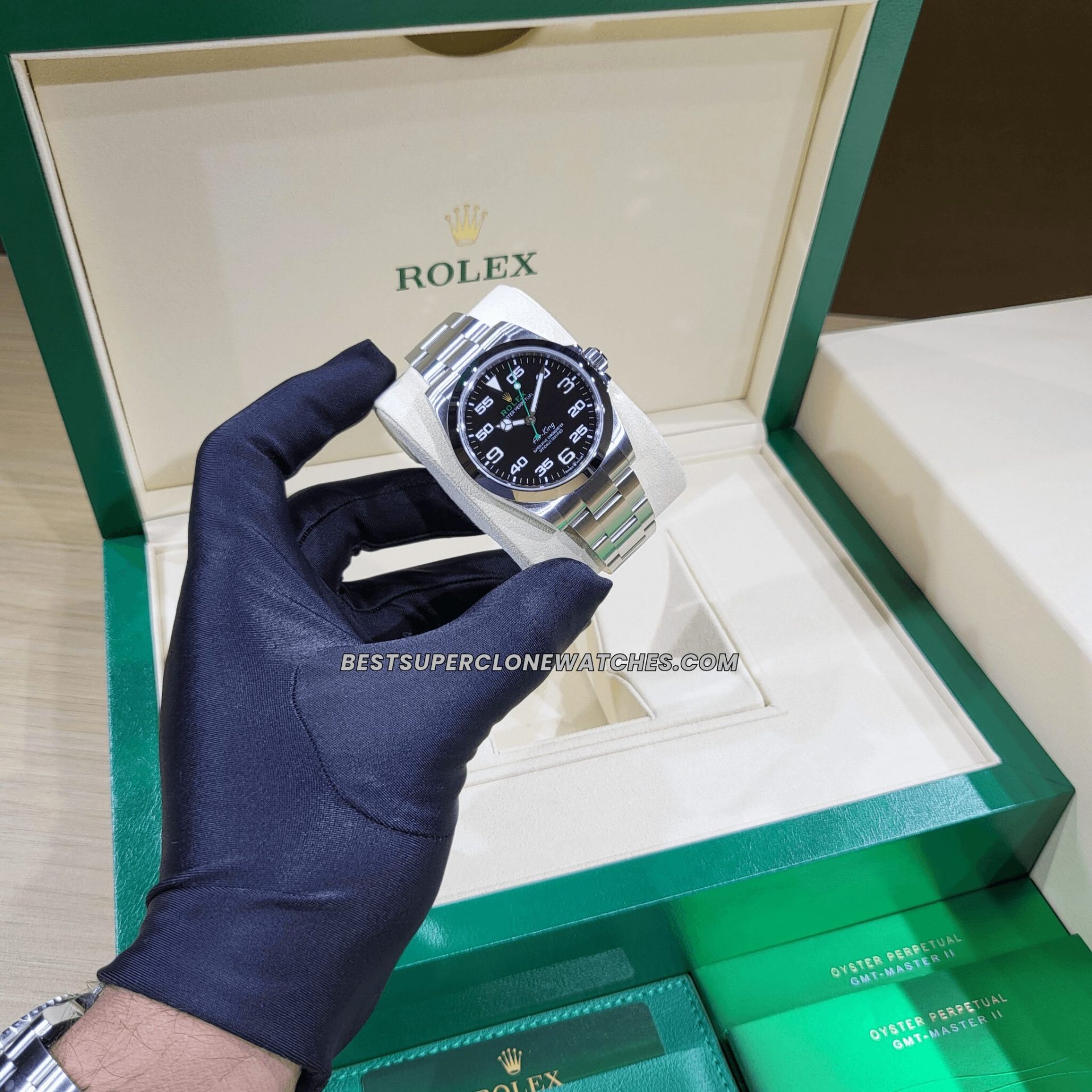 Fake Rolex Air-King watch with Oystersteel bracelet and 3230 automatic movement imitation