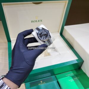 Rolex 228238 Swiss clone with iconic day-date display and bright green dial