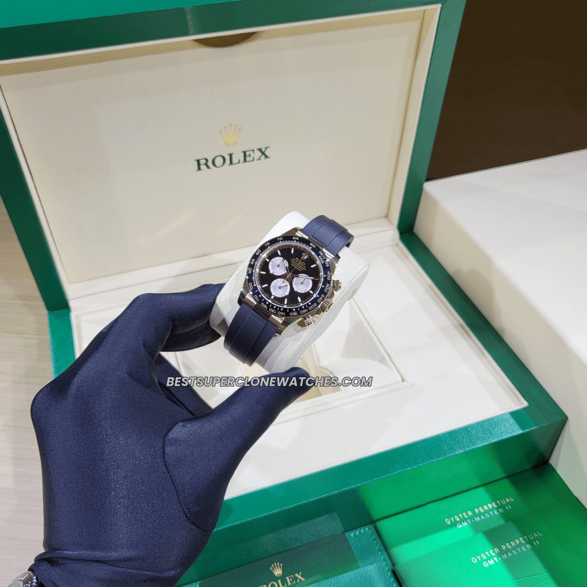 Swiss super clone Rolex Daytona with Everose gold case and dual-tone black and sundust dial