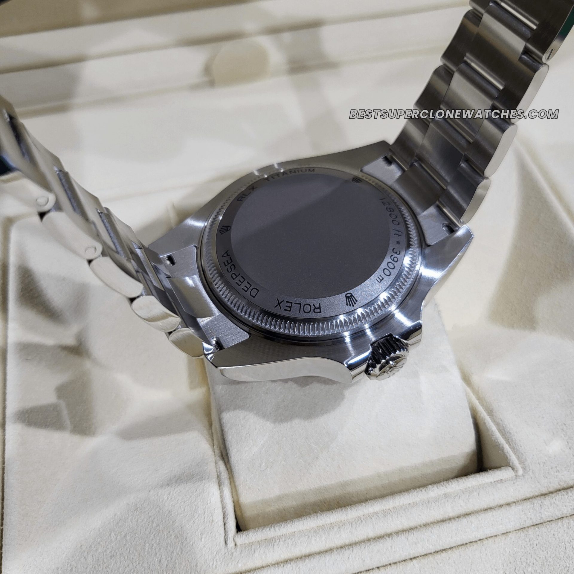 Replica Rolex Deepsea D-Blue with Oystersteel bracelet and gradient blue-to-black dial