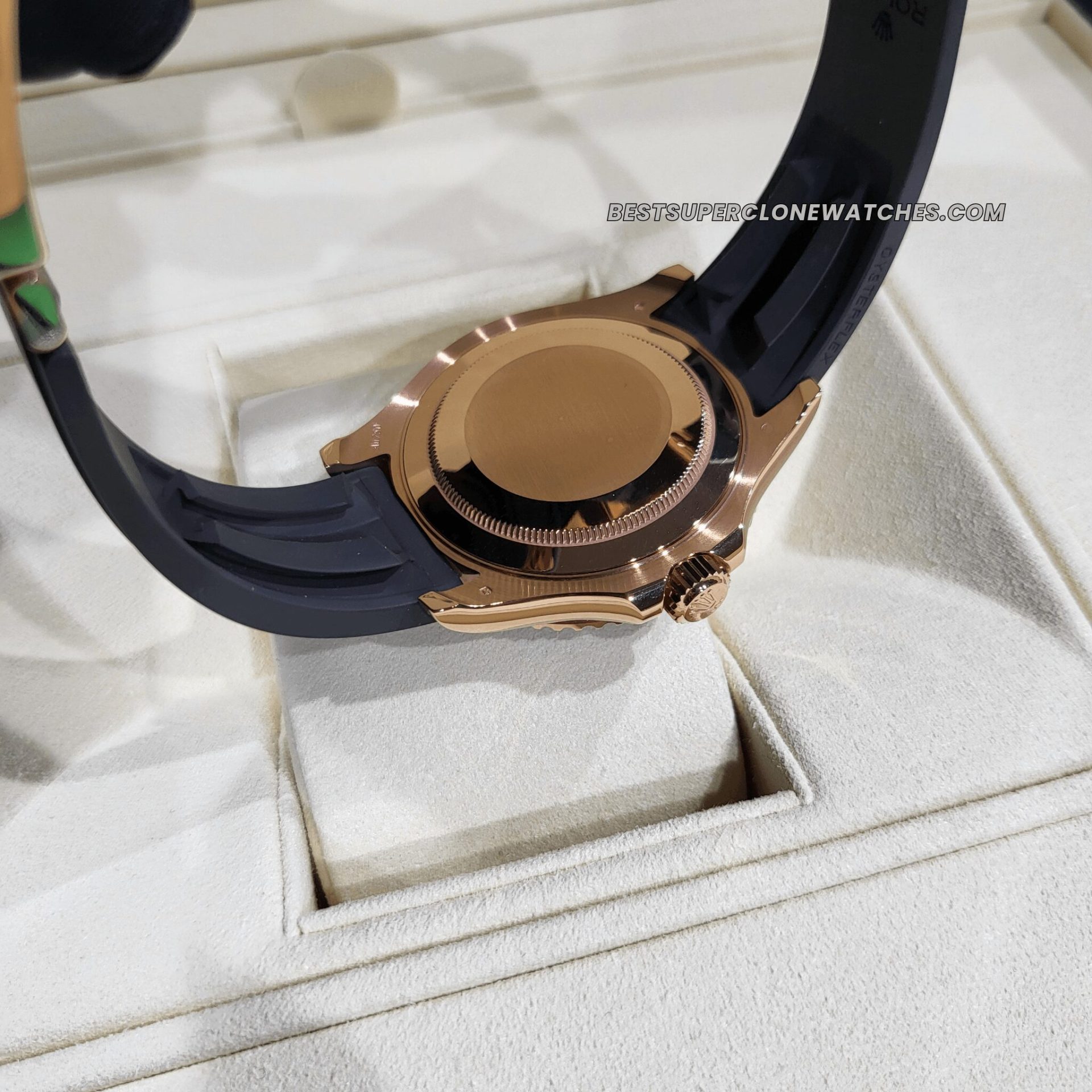 Replica Rolex Yacht-Master 126655 with Everose gold case and Oysterflex strap, featuring 3235 movement clone