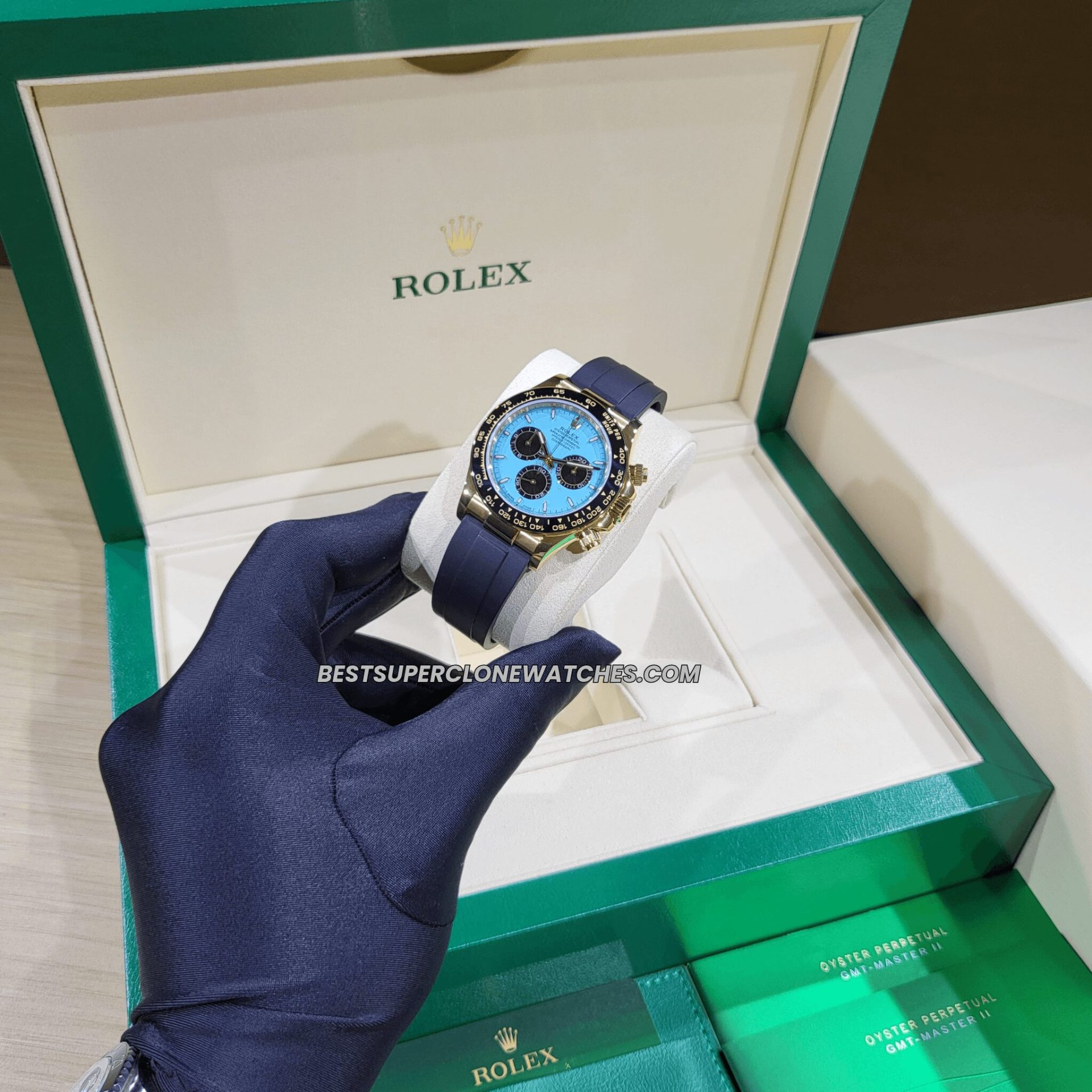 Replica Rolex Daytona blue black dial Oysterflex