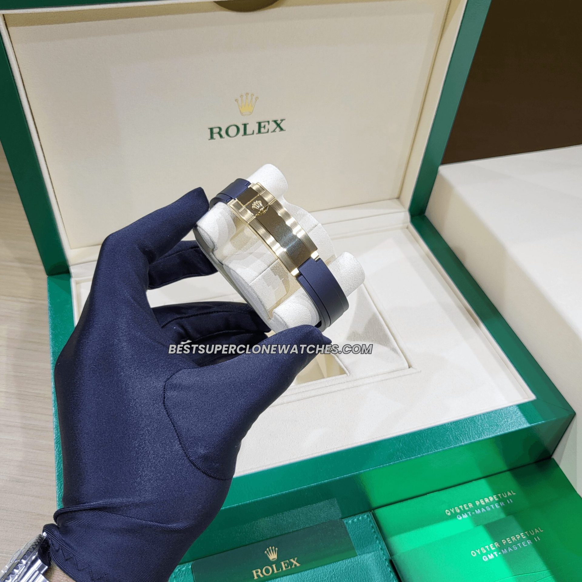 Rolex Daytona Super Clone 18k gold with turquoise dial
