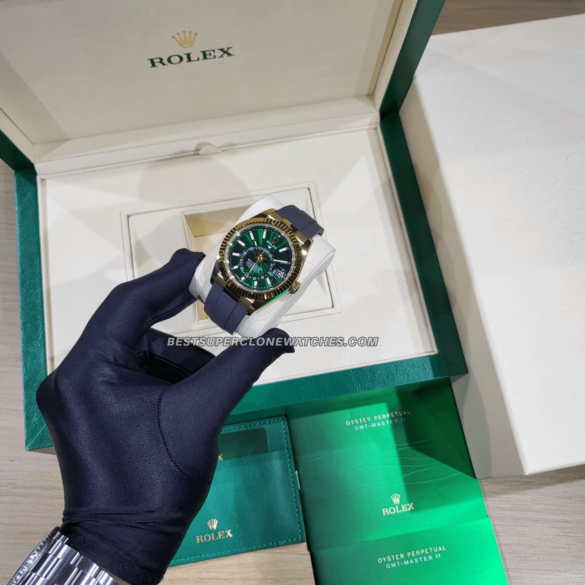 Rolex Sky-Dweller 18kt Yellow Gold Oysterflex Bright Green Dial 9002 Swiss Super Clone Watch Ref-336238 - Image 2